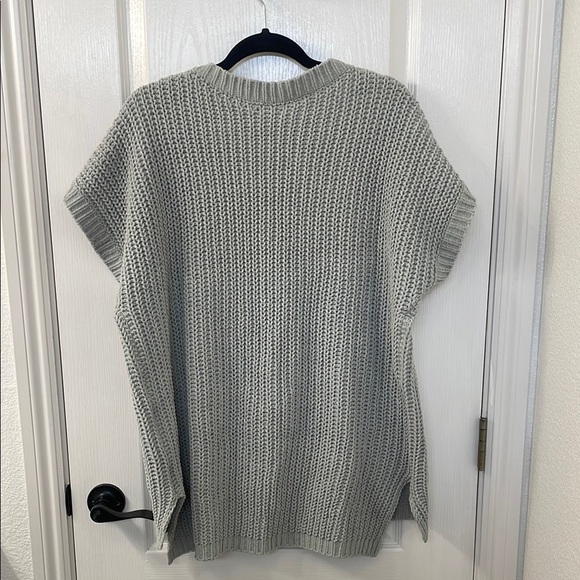POL Mint Knit Sweater Short Sleeve Top - Picture 3 of 3